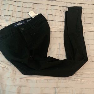 Black Hollister super skinny jeans
